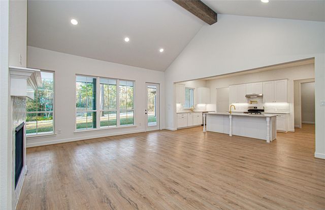 2743 Constantine, Roman Forest, TX 77357