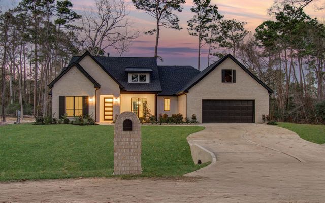 2743 Constantine, Roman Forest, TX 77357