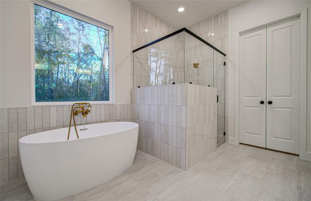 2743 Constantine, Roman Forest, TX 77357