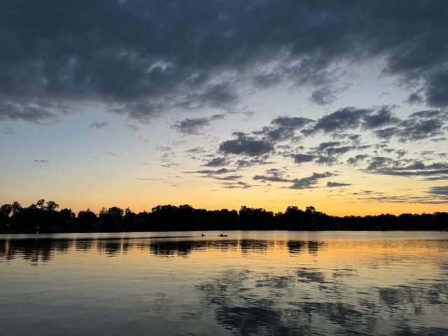 2813 Regner Road, Mchenry, IL 60051