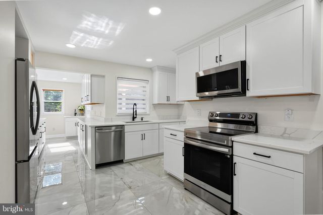 6206 HILLVIEW AVE, Alexandria, VA 22310