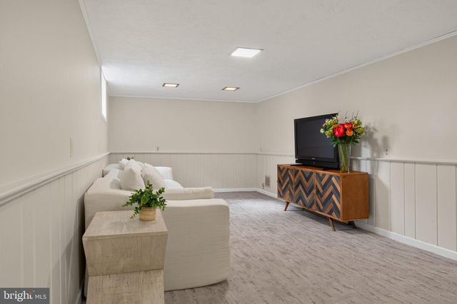 6206 HILLVIEW AVE, Alexandria, VA 22310