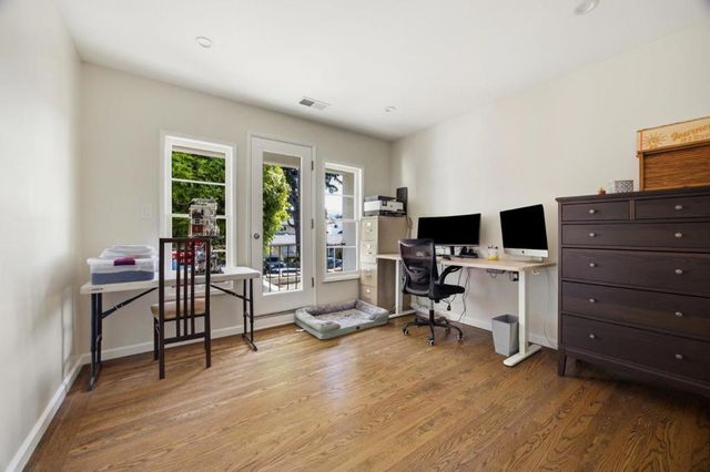 69 Nueva Avenue, Redwood City, CA 94061