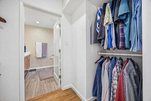 69 Nueva Avenue, Redwood City, CA 94061