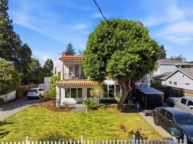 69 Nueva Avenue, Redwood City, CA 94061