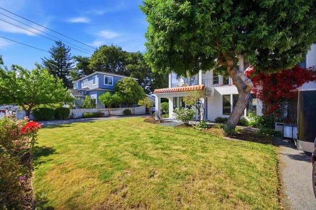 69 Nueva Avenue, Redwood City, CA 94061
