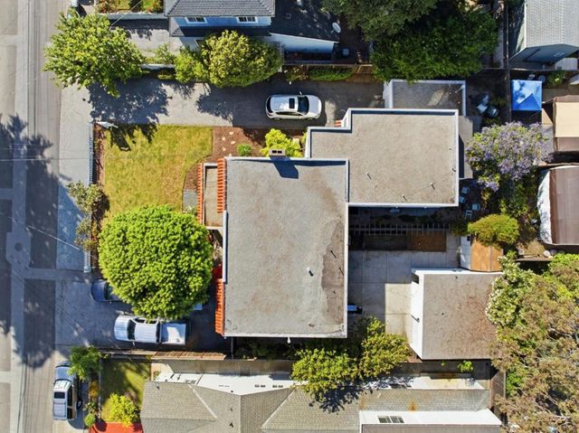 69 Nueva Avenue, Redwood City, CA 94061