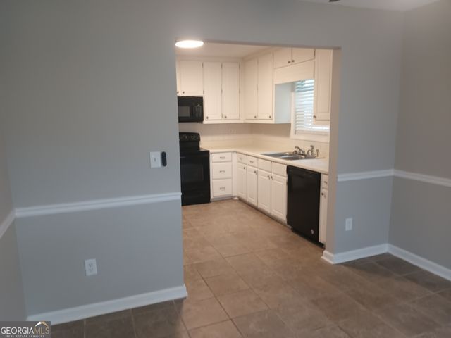 10630 Cherry Cv, Jonesboro, GA 30238