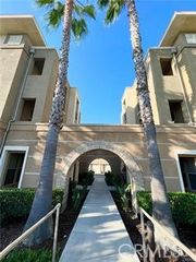 16081 Gables loop, Whittier, CA 90603