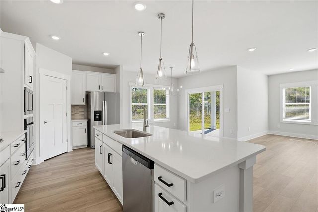337 Allingham Road, Piedmont, SC 29673