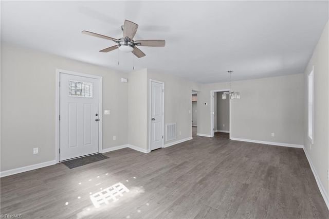 1217 Lakeview Heights Drive, High Point, NC 27265