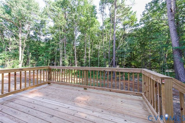 19906 Harris Dr, Sutherland, VA 23885