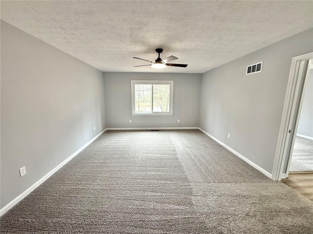 Image 18 of property listing at 3851 Riding Woods Court SW, Powder Springs, GA 30127