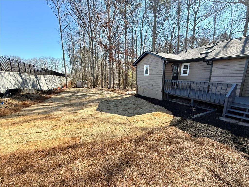 Image 30 of property listing at 3851 Riding Woods Court SW, Powder Springs, GA 30127