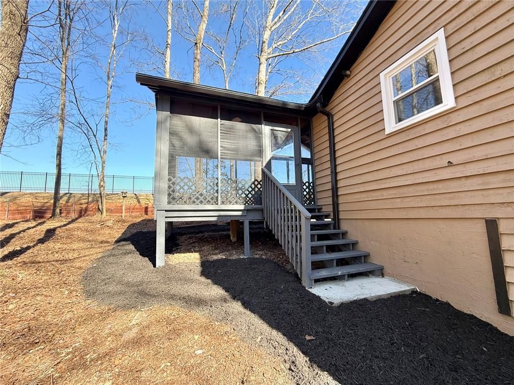 Image 31 of property listing at 3851 Riding Woods Court SW, Powder Springs, GA 30127