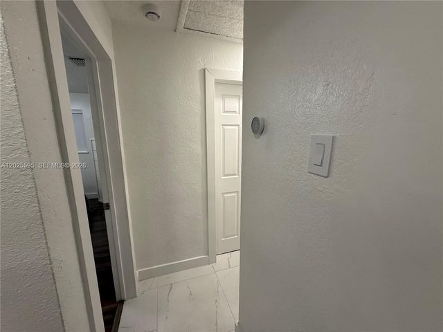 3900 SW 60th Ave, Davie, FL 33314
