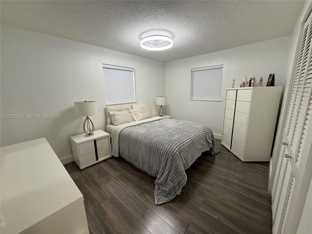 3900 SW 60th Ave, Davie, FL 33314