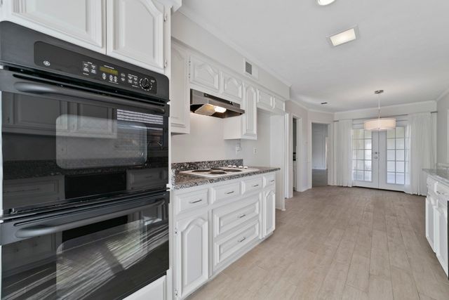 16353 Lauder Lane, Dallas, TX 75248