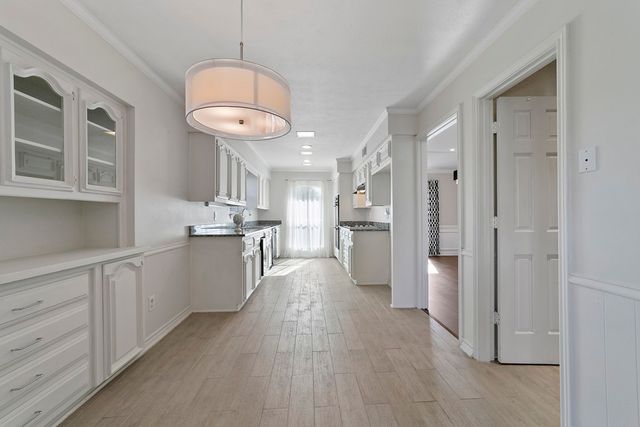 16353 Lauder Lane, Dallas, TX 75248