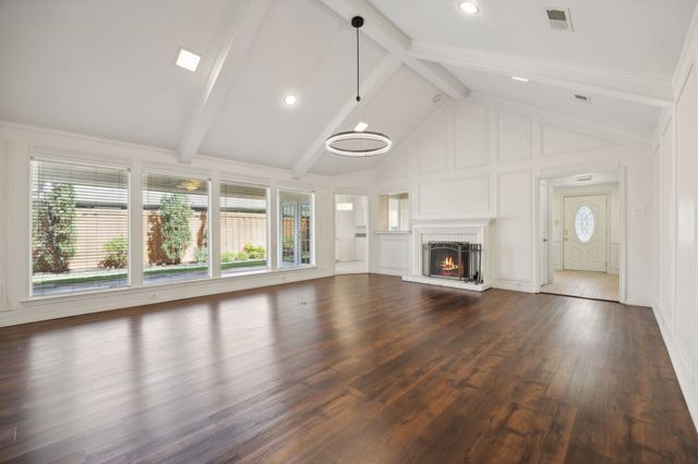 16353 Lauder Lane, Dallas, TX 75248