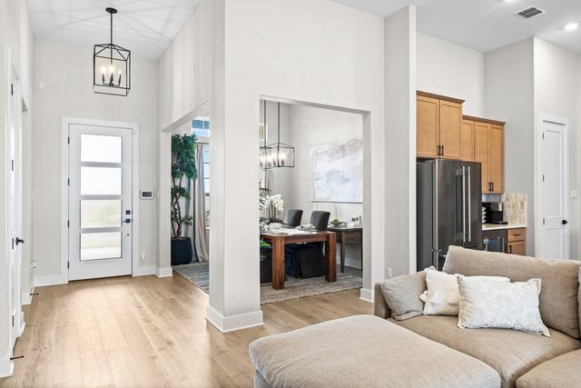 405 Kanarra Creek RD, Jarrell, TX 76537