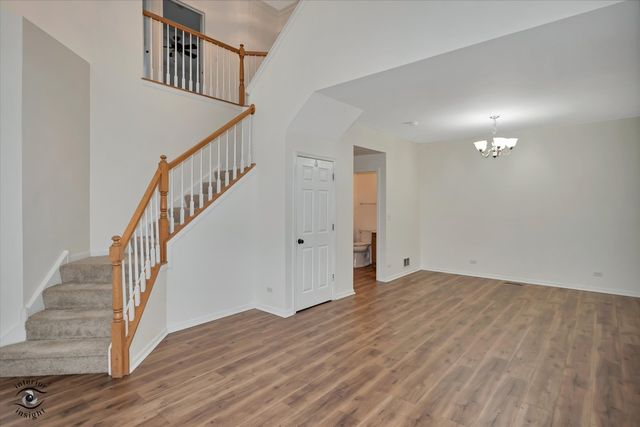 2028 Cypress Court, Glendale Heights, IL 60139