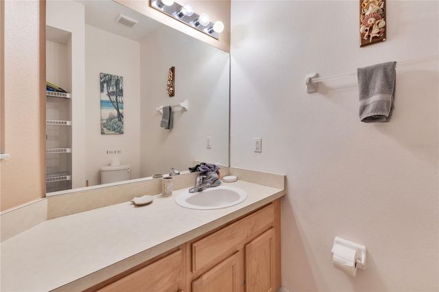 8456 CRYSTAL COVE LOOP, Kissimmee, FL 34747