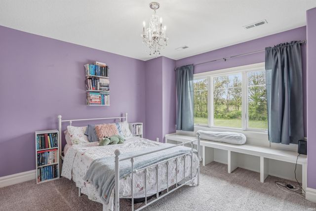 5350 Hollopeter Road, Leo, IN 46765