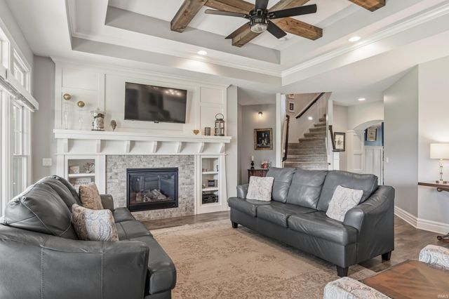 5350 Hollopeter Road, Leo, IN 46765