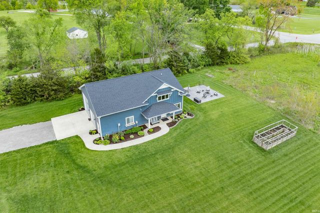 5350 Hollopeter Road, Leo, IN 46765