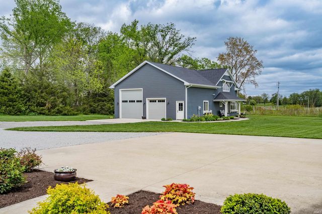 5350 Hollopeter Road, Leo, IN 46765