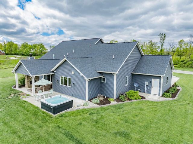 5350 Hollopeter Road, Leo, IN 46765