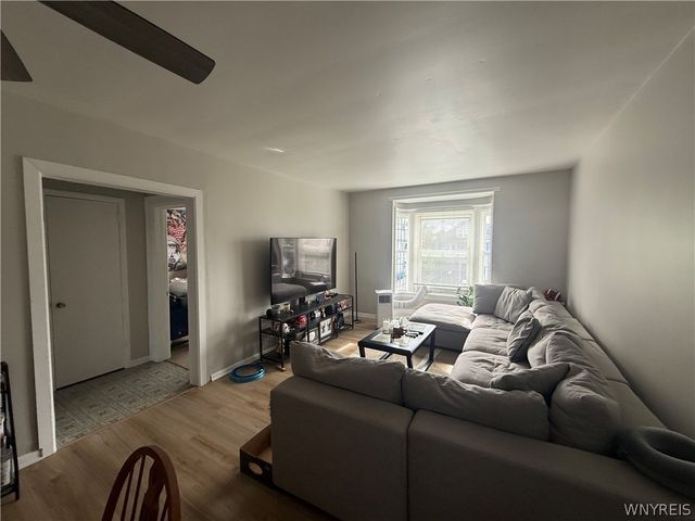 206 North Park Avenue, Buffalo, NY 14216