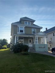 206 North Park Avenue, Buffalo, NY 14216