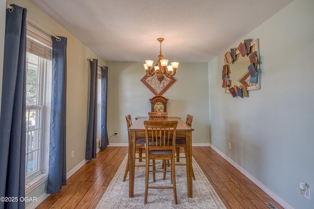 408 W Walton Avenue, Carl Junction, MO 64834