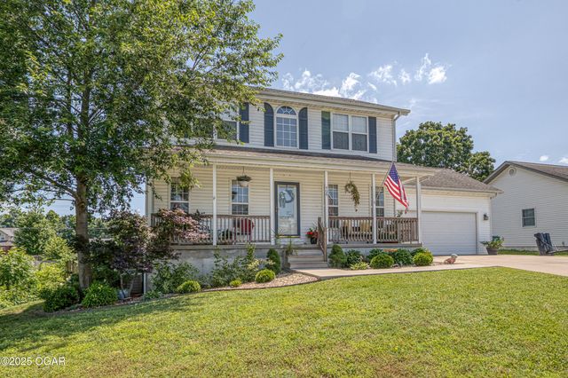 408 W Walton Avenue, Carl Junction, MO 64834