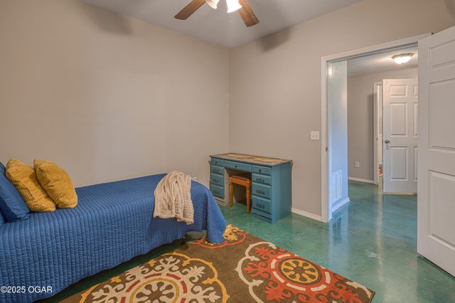 408 W Walton Avenue, Carl Junction, MO 64834