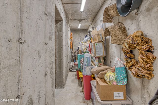 408 W Walton Avenue, Carl Junction, MO 64834