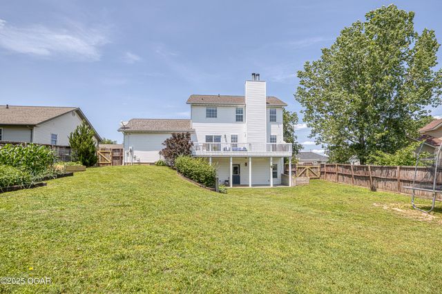 408 W Walton Avenue, Carl Junction, MO 64834