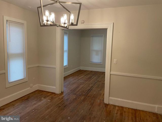 1320 VALLEY PL SE, Washington, DC 20020