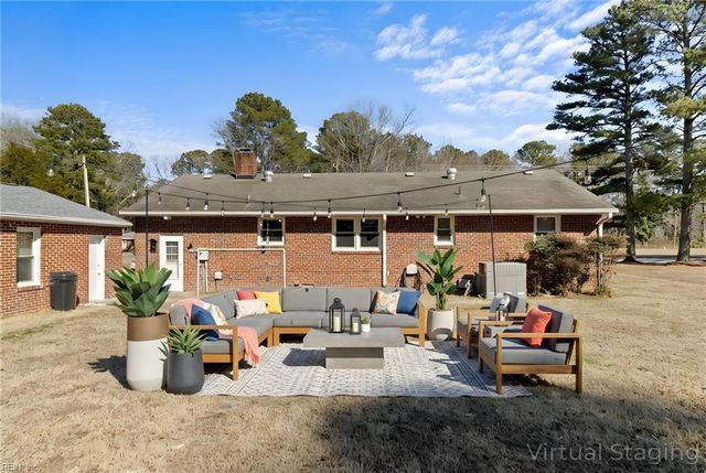 6144 Buckley Hall RD, Cobbs Creek, VA 23035