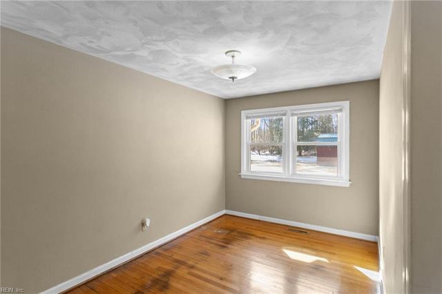 6144 Buckley Hall RD, Cobbs Creek, VA 23035