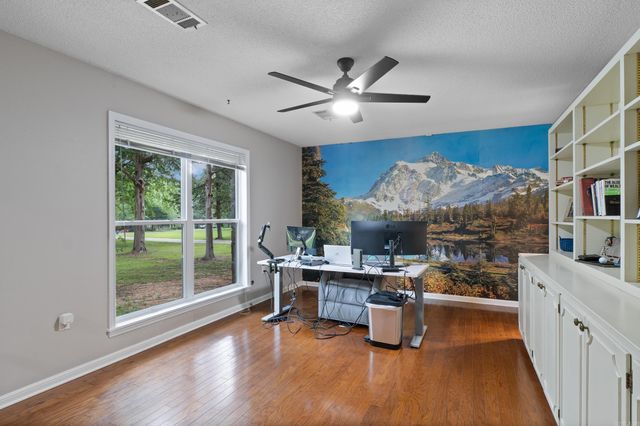 18 Riviera Drive, Conway, AR 72034