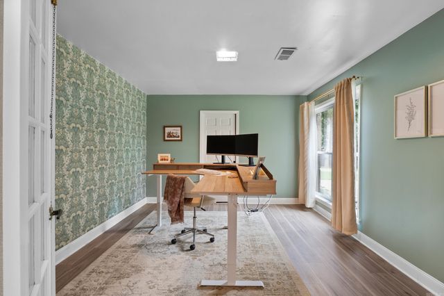 18 Riviera Drive, Conway, AR 72034