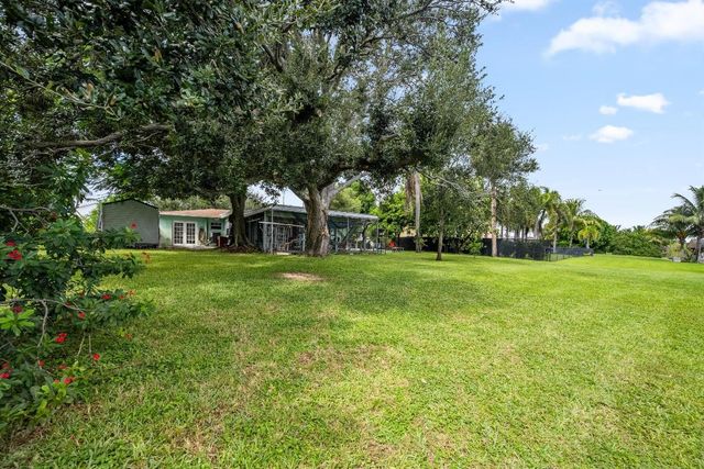 6400 Carambola Circle, West Palm Beach, FL 33406