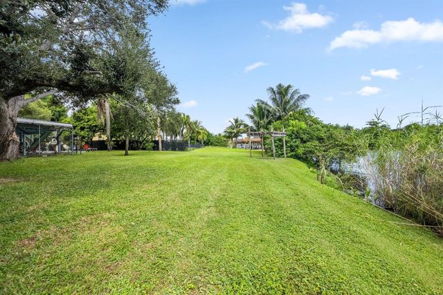 6400 Carambola Circle, West Palm Beach, FL 33406