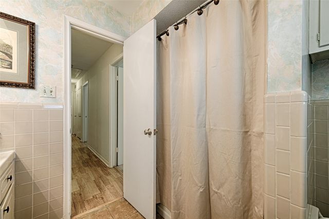 1313 Apache Drive, Richardson, TX 75080