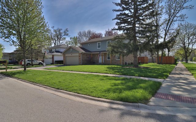 554 Briarwood Drive, Wheeling, IL 60090
