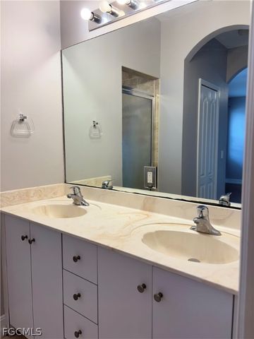 2902 Colin AVE S, Lehigh Acres, FL 33976