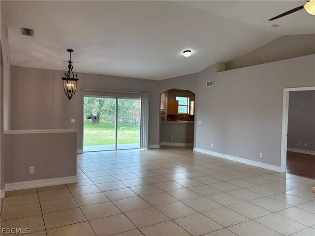 2902 Colin AVE S, Lehigh Acres, FL 33976